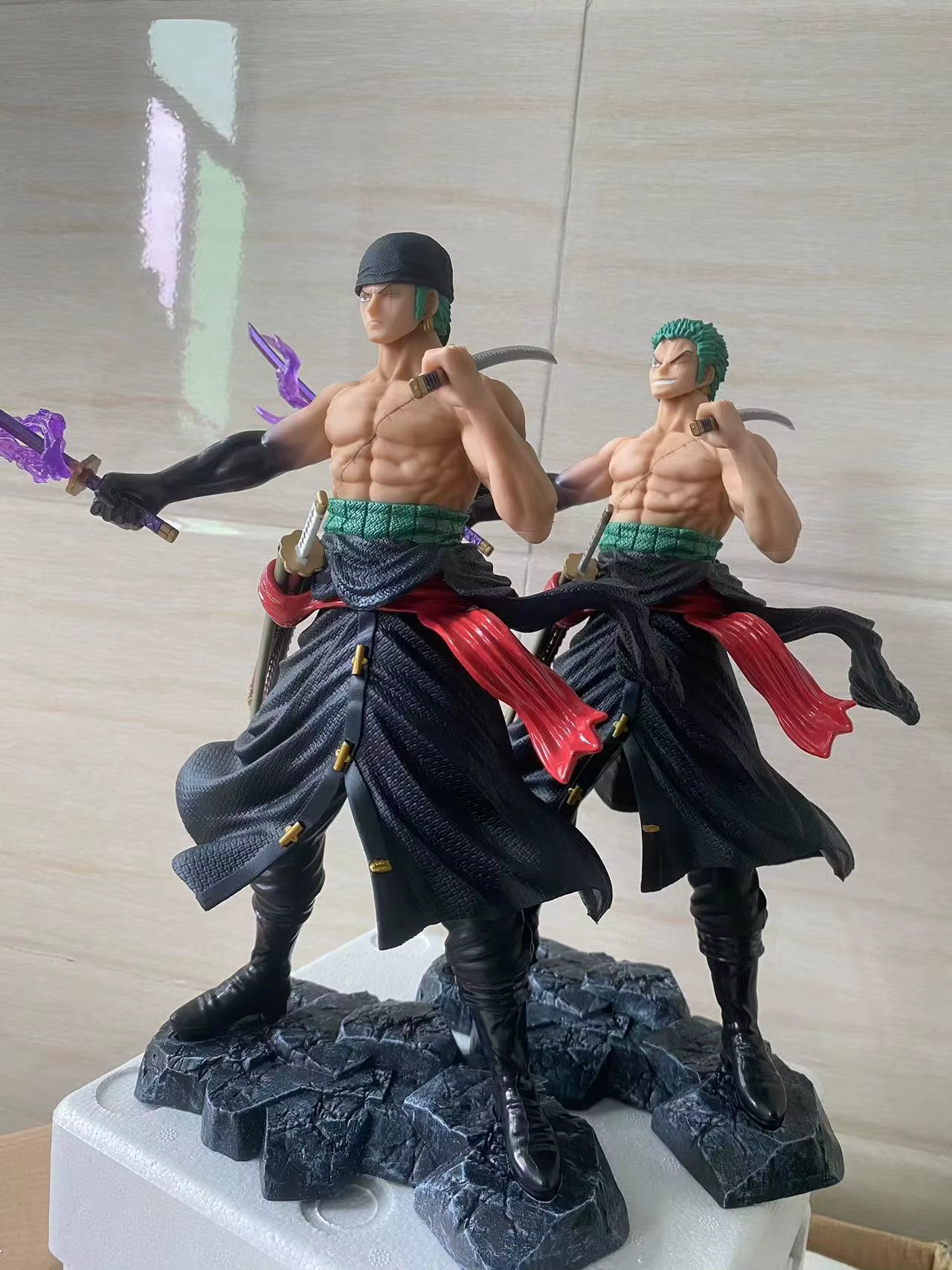 32Cm One Piece Anime Roronoa Zoro Standing Figurine PVC Action Figure Collection Cool Model Decor Charm Toys Kids Festival Gifts
