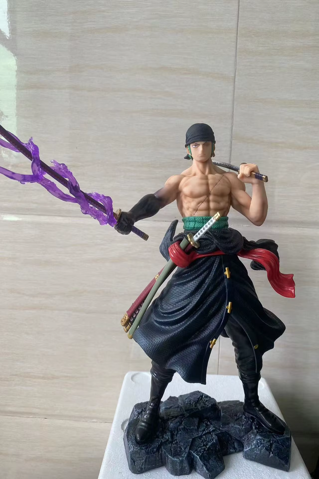 32Cm One Piece Anime Roronoa Zoro Standing Figurine PVC Action Figure Collection Cool Model Decor Charm Toys Kids Festival Gifts